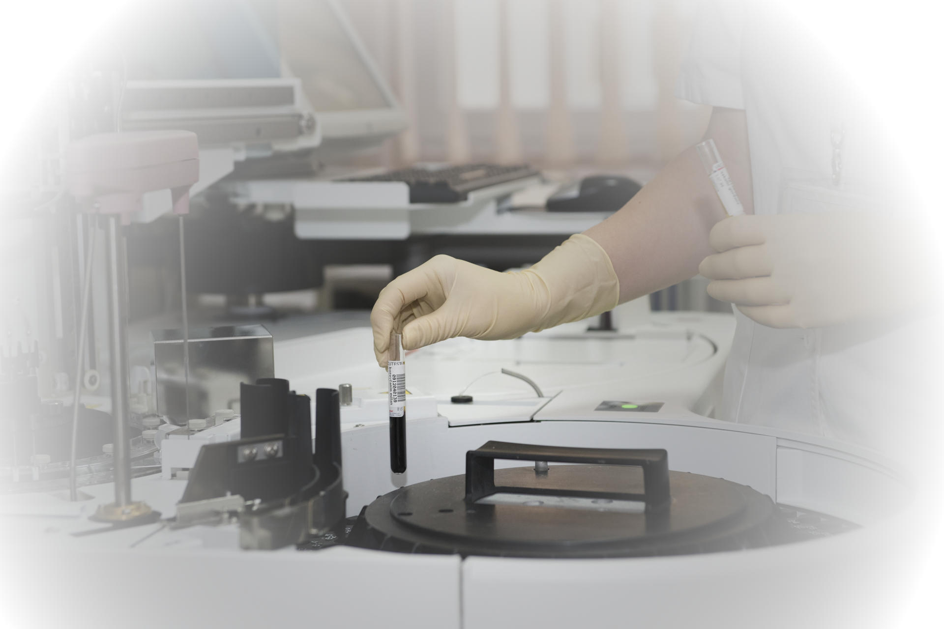 Lab Analayser Application for Lithium UPS
